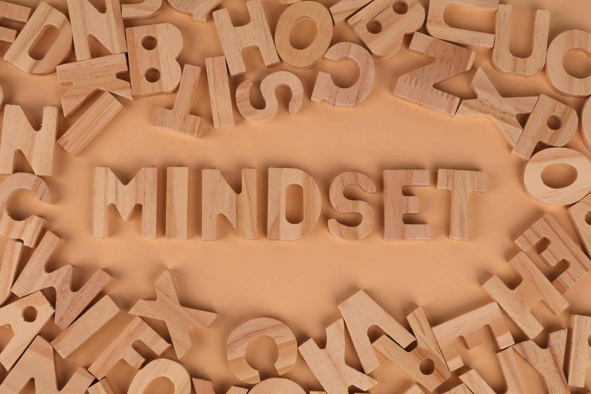 The word Mindset spelled using wooden letters.